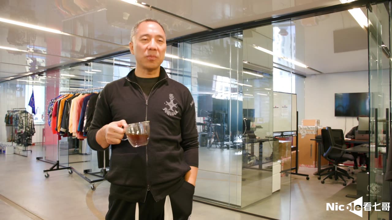 20221031文贵先生视频³：全世界的5大品牌的会两个小时就开完了，曼哈顿牛人约VIP，结果洗手间里就谈完了。Gfashion站位很高，但是要学习世界一线品牌的标准，务实！