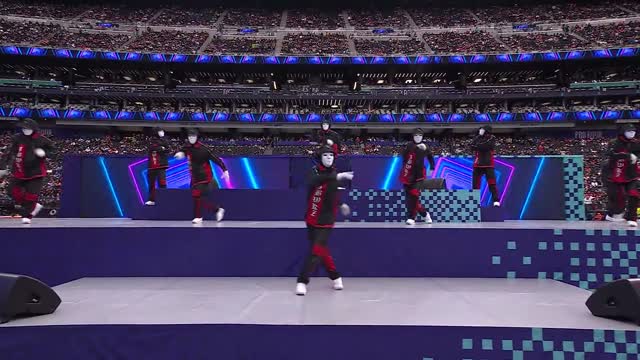 JABBAWOCKEEZ at the 2022 NFL PRO BOWL