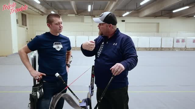 Archery - How to draw back your bow! (Recurve Archery, angular vs straight)