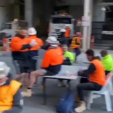 Australian Workers Eat Lunch in the Middle of Street After They Are Denied Service