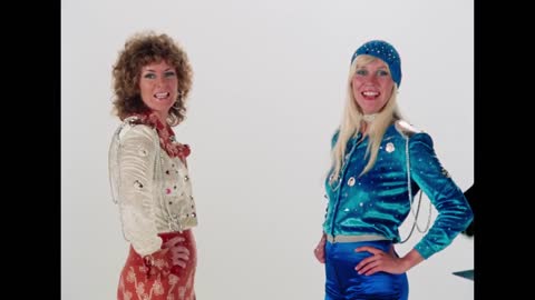 Abba - Waterloo Official Music Video