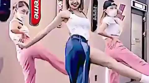 Lisa dance video