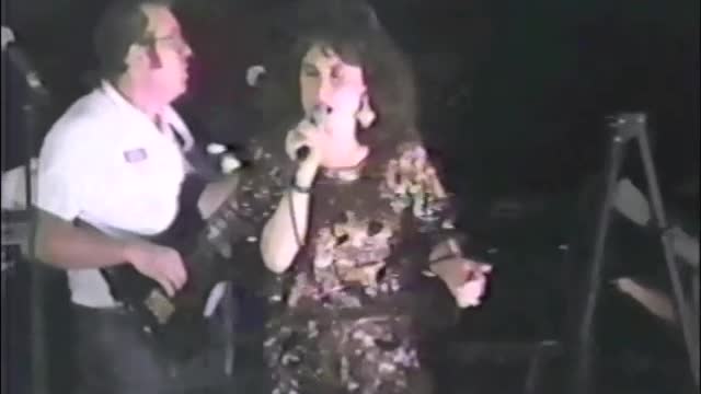 Lisa Harrison - Wind beneath my wings - 1985 USO show