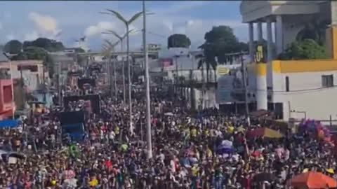 This is the love from the people to Brazilian president Jair Bolsonaro.