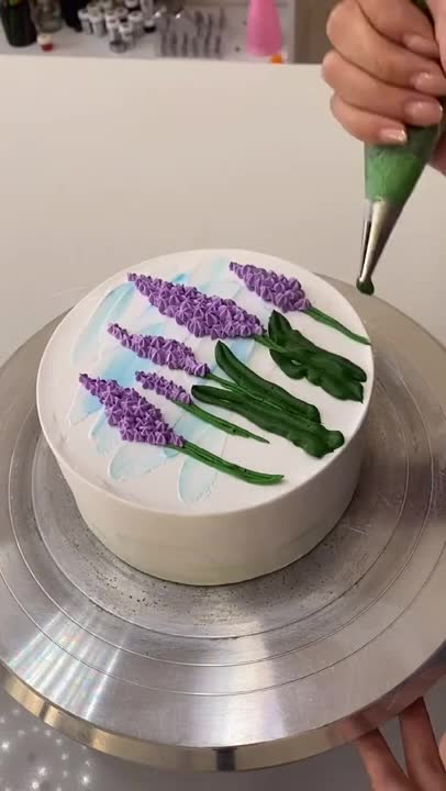 Decorating Cake Idea