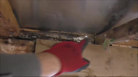 Goose Neck Trailer digging deep