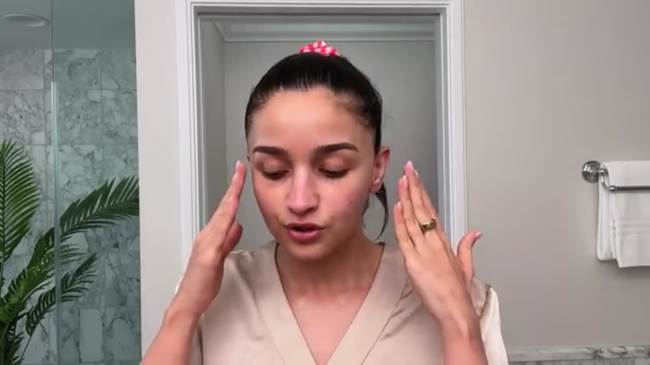 Alia but share beauty routine