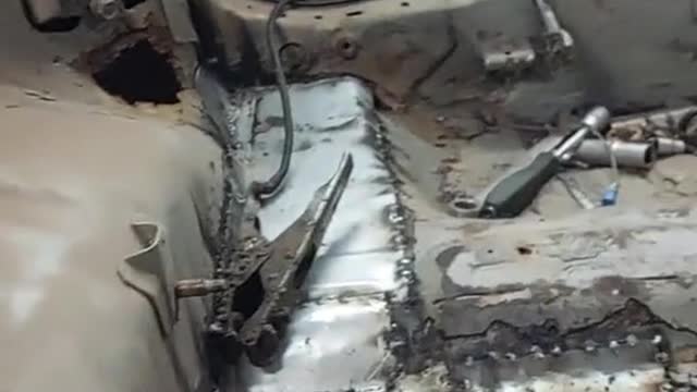 Maintenance of abandoned vehicle frame