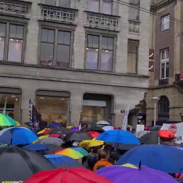 Amsterdam Protesting Lockdown