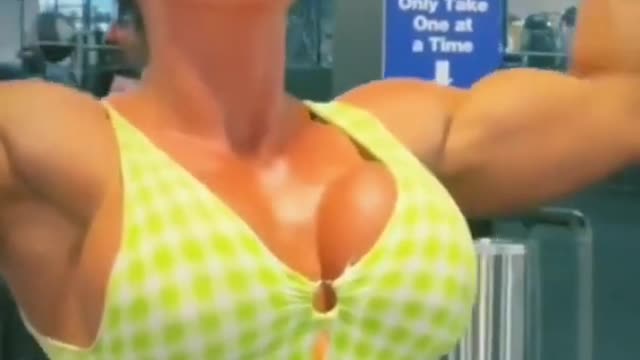 Girl Gym video #viral #workout #gymlovers #fitness #health