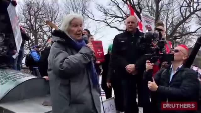 92 Year Old Holocaust Survivor Brings Crowd To Tears