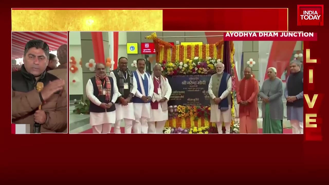 PM Modi Unveils Redeveloped 'Ayodhya Dham' Railway Station | India Today News