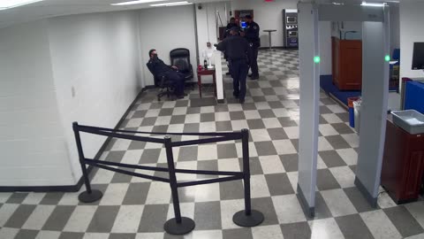 6135RHOBG3G3L8ScreeningArea8_2021-01-06_19h40min02s023ms.mp4