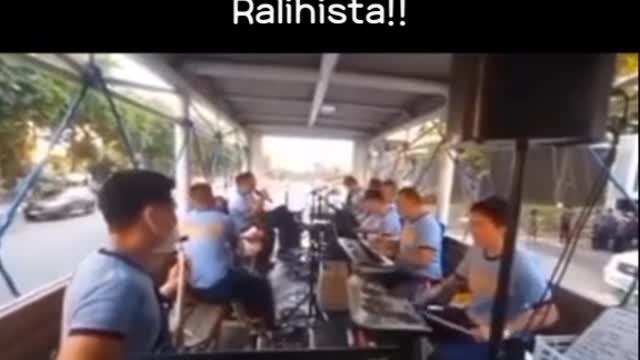 RALLY WHILE POLICE RESPONSE CONCERT.