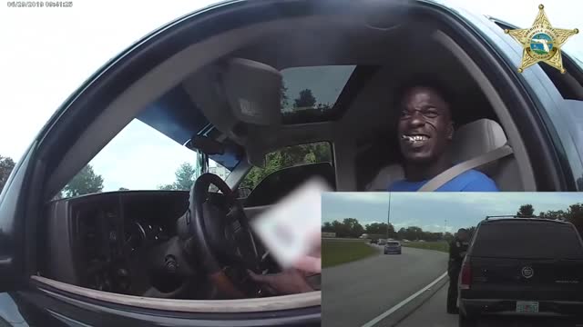 Aggravated Florida Man Drags Sheriff 100 Yards After Traffic Stop