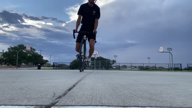 Fixie Skidding