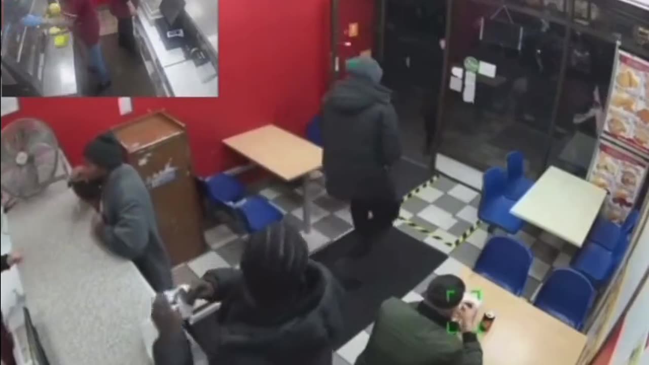 Migrants Attack Everyone In A Fried Chicken Shop In The UK