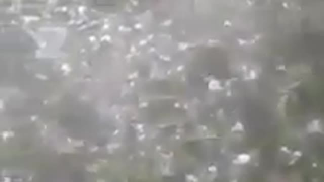 Scary Rain On Middle east (VIDEO)