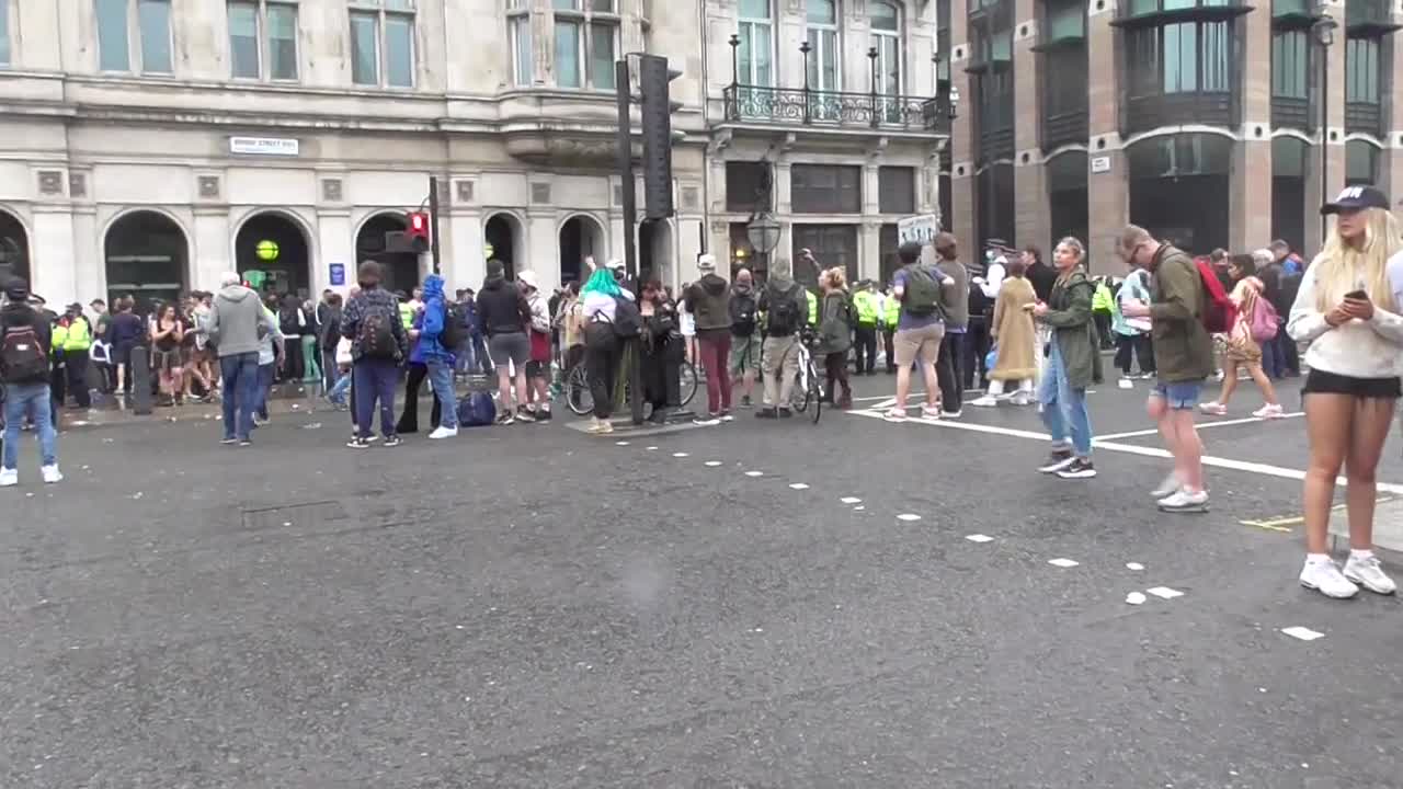 A man gets violently arrested at dance for freedom rally handcuffed covered in blood 27/06/2021