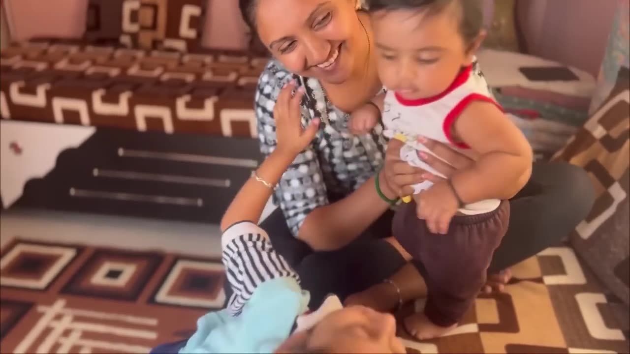 cute-Baby-Laughing-Video-|-Baby-Funny-Videos |-Cute Kids-|-Day-14