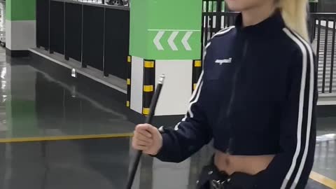 模仿下经典庆祝动作🌚
