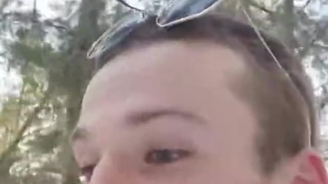 He’s got a trail ! Let’s go !