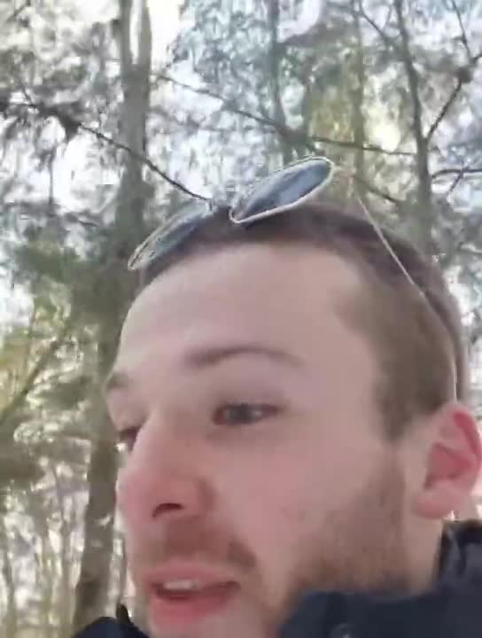 He’s got a trail ! Let’s go !