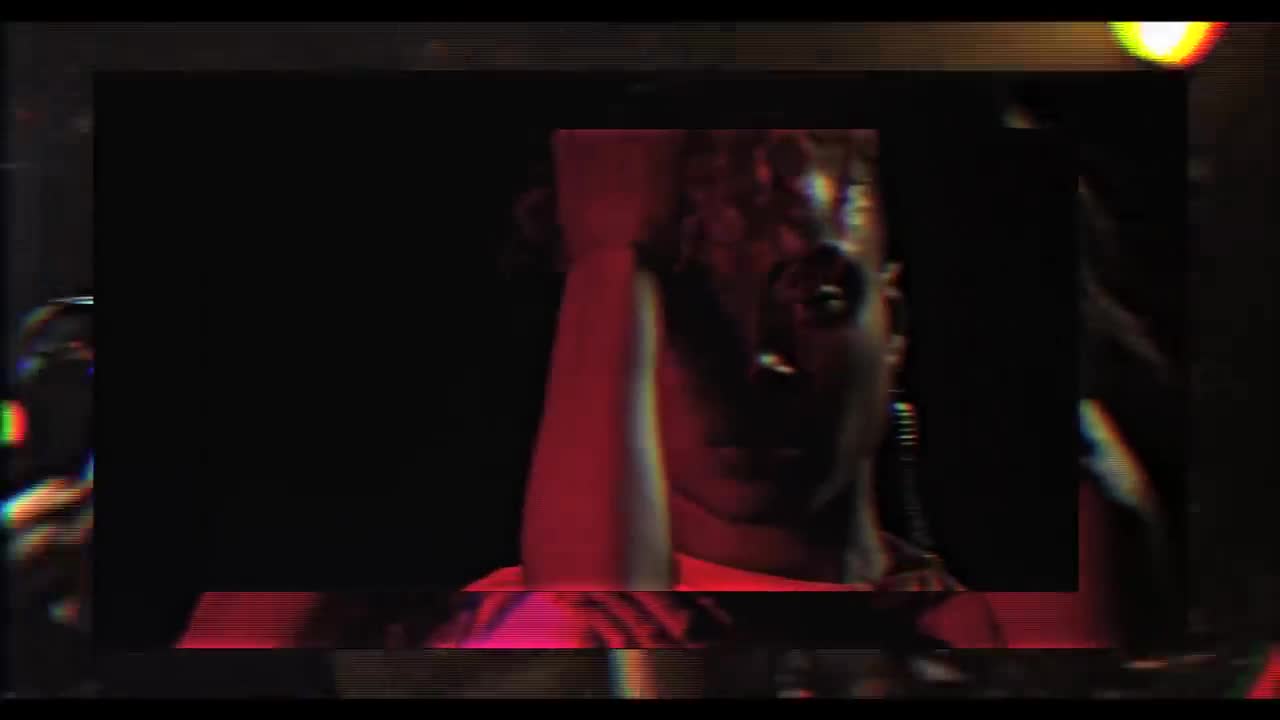 Bruno Mars - Locked Out Of Heaven (Official Music Video)