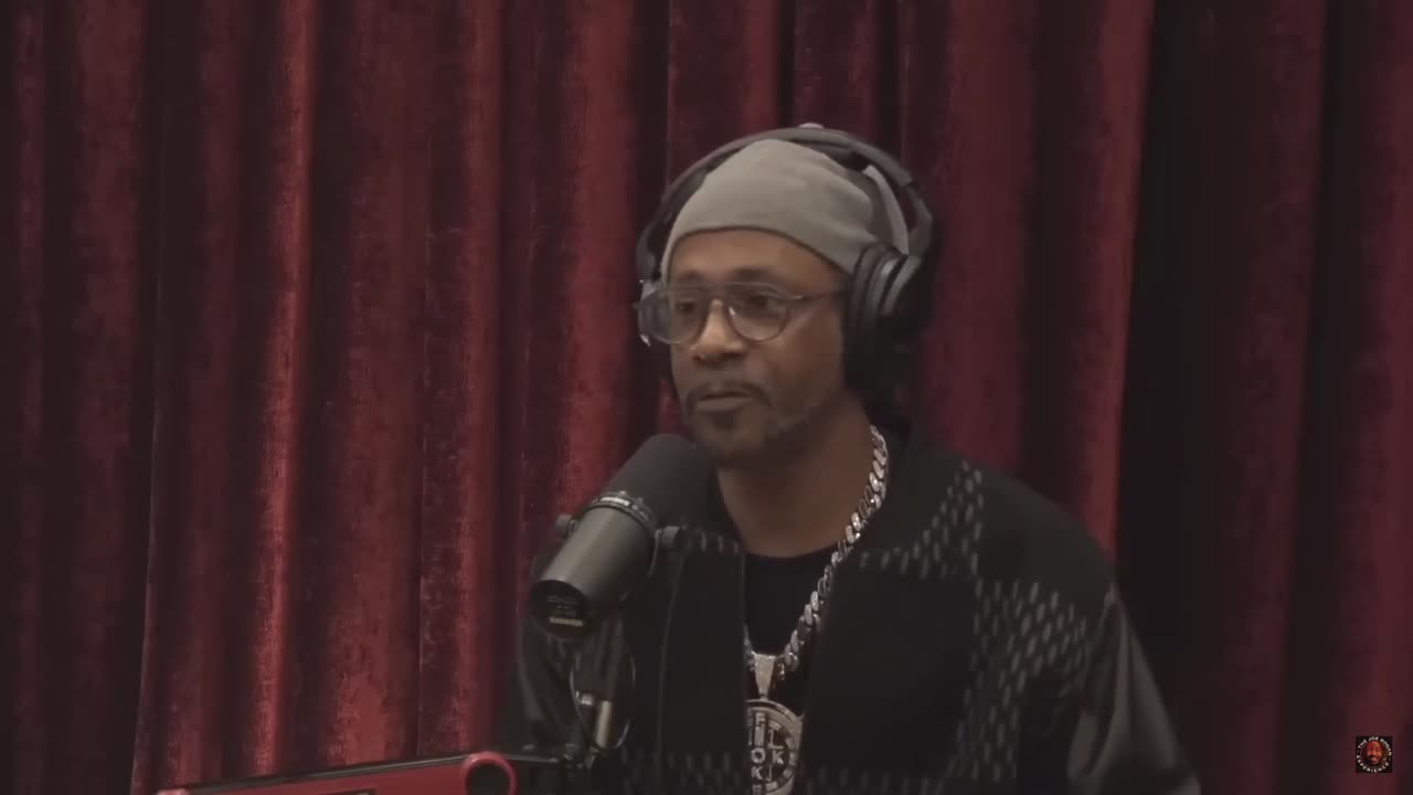 JRE | Katt Williams' Crazy Story About SMURFS
