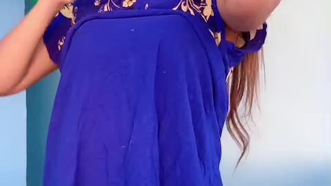 Sexi dance Asian girl