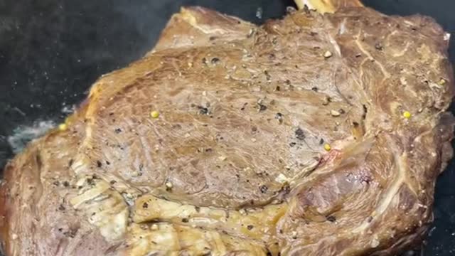This buffalo meat is so good it hurts 😫 @wildideabuffalo