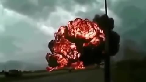 Top 10 Airplane Crash and Emergency Landings Compilation