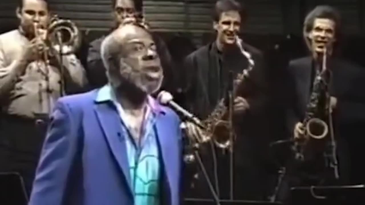 What a legend Song | world Famous Singer 🤣🤣 #funnysong #funny #comedy #song #meme