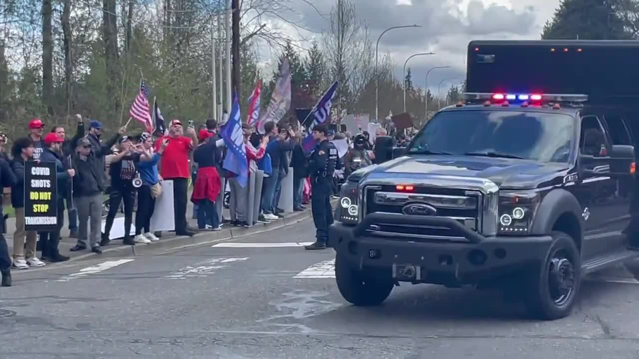 Biden Gets Met With "Let's Go Brandon" Chant In Seattle