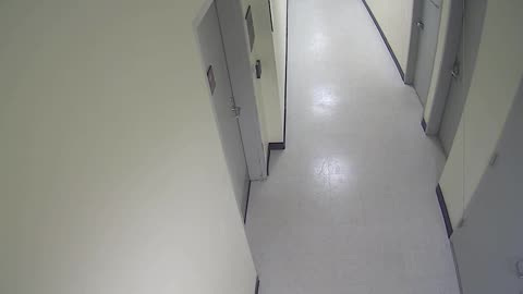 8802VZN06Elevator_2021-01-05_02h40min01s673ms.mp4