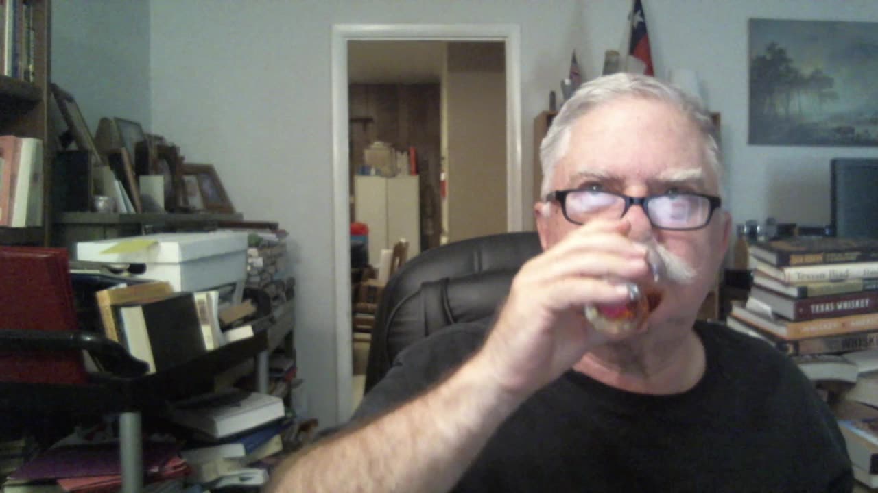 Evan Williams Black vs. Evan Williams 1783 StabtheDragon#110 Comparison#4