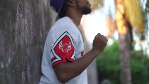 Curren$y & Harry Fraud - Pounds of Paper (VIDEO)