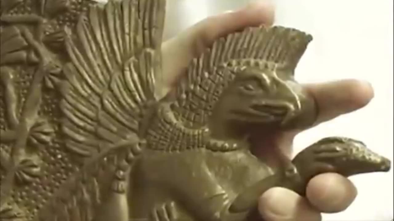 The Ancient Giants Golden Tomb Raided In Tayos Caves