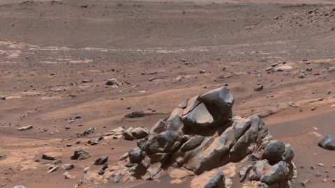 Perseverance Rover Zooms in on Ancient Mars River