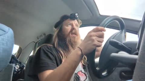 2022-12-30 (2) - en voiture vers il y a peut-être cake - Twitch Decheterie