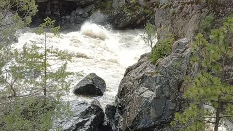 Kettle River Roars