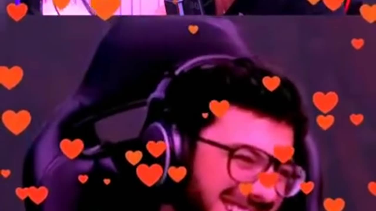 Fukra insaan 1300 rs super chat to carryminati