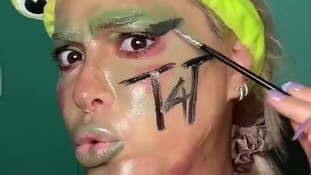 Transformation makeup Videos 🤨💋
