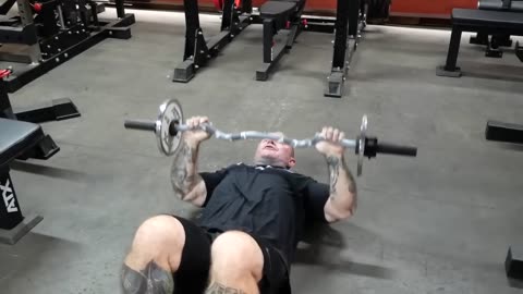 Full Body Workout with a EZ bar and weight plates