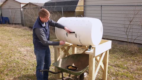 At-Home Food Waste Composting for Resource Recovery