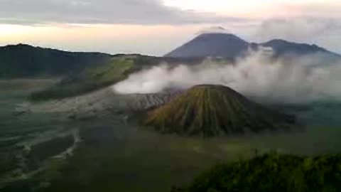 SUNRISE16 | #7 pemandangan indah di atas puncak gunung bromo