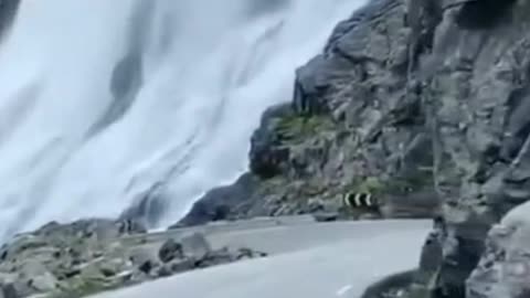 Mountains Natural View ( Travel Lovers )