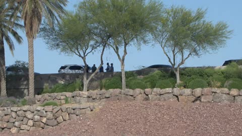 North Las Vegas police standoff ends along I-15, suspect in custody