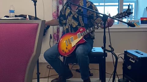 Rock n Roll Mike