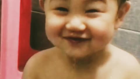 Cute baby 🙋😁🙇